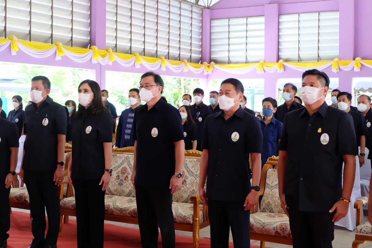title - รมช.นางสาวมนัญญา ไทยเศรษฐ์ เปิดงานคลินิกเกษตรเคลื่อนที่ในพระราชานุเคราะห์ สมเด็จพระบรมโอรสาธิราช ฯ สยามมกุฎราชกุมาร ในโอกาสมหามงคลวันเฉลิมพระชนมพรรษา 70 พรรษา พระบาทสมเด็จพระเจ้าอยู่หัว วันที่ 28 กรกฎาคม 2565